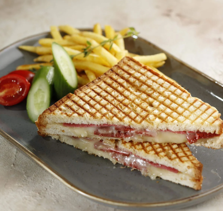 Karışık Tost